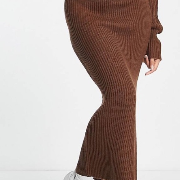 MIDI knit skirt in sealed bag as arrived - Picture 5 of 5